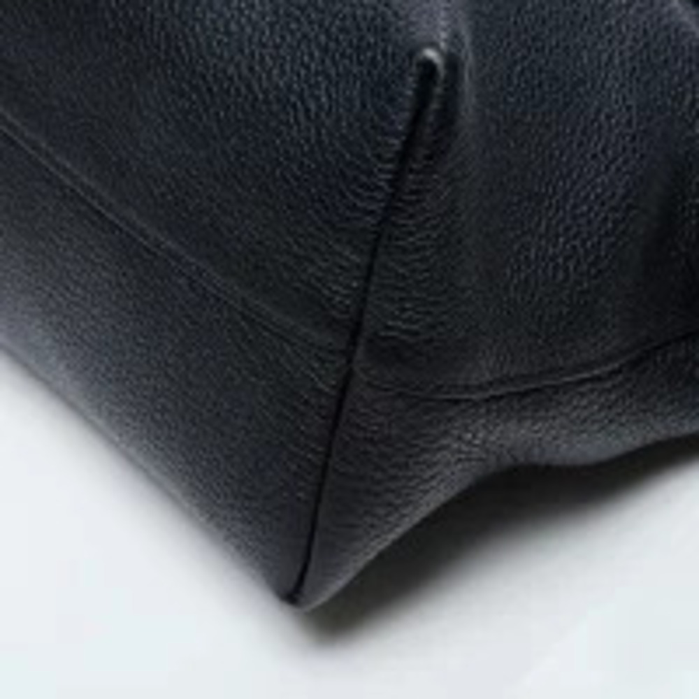 Prada Leather Shoulder Bag Black - Picture 7 of 13